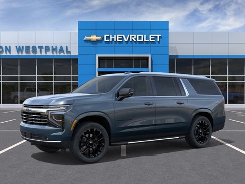 New 2026 Chevrolet Suburban LT w/ Comfort Package AWD/4WD image 2