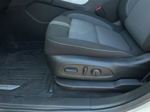 Used 2025 Chevrolet Blazer LT w/ Midnight/Sport Edition image 19