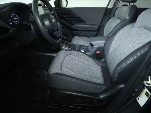 Used 2024 Subaru Crosstrek 2.0i Premium image 18