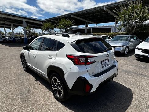 Used 2024 Subaru Crosstrek 2.0i Premium w/ Crosstrek Mirror Package AWD/4WD image 5