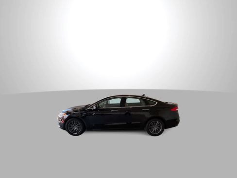 Used 2020 Ford Fusion Titanium AWD/4WD image 5