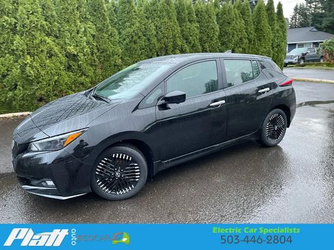 Used 2023 Nissan Leaf SV Plus image 3