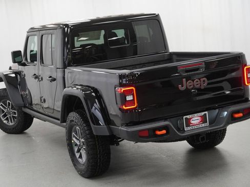 New 2026 Jeep Gladiator Mojave w/ Safety Group image 11