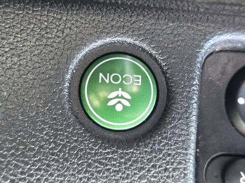 Certified 2023 Honda Ridgeline RTL image 9