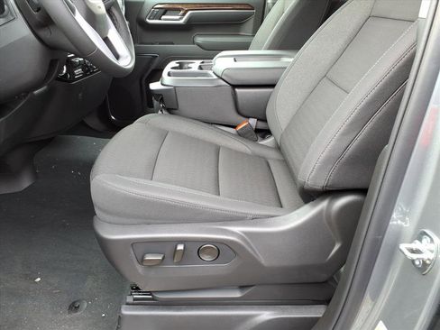 New 2026 GMC Sierra 1500 Pro image 13