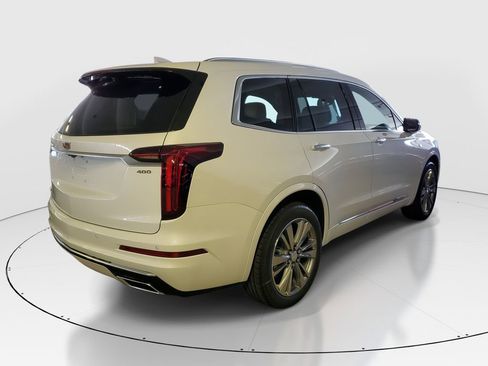 New 2025 Cadillac XT6 Premium Luxury image 3
