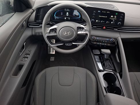 New 2026 Hyundai Elantra SEL Sport Premium FWD image 7