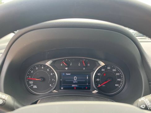 Used 2023 GMC Terrain SLE w/ Driver Convenience Package FWD image 20