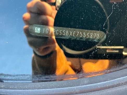 Used 2014 Chevrolet Cruze LT image 17