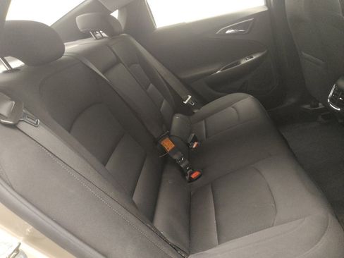 Used 2022 Chevrolet Malibu LT FWD image 19