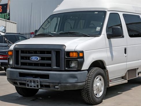 Used 2013 Ford E-350 and Econoline 350 Extended Super Duty w/ PWR Group image 7