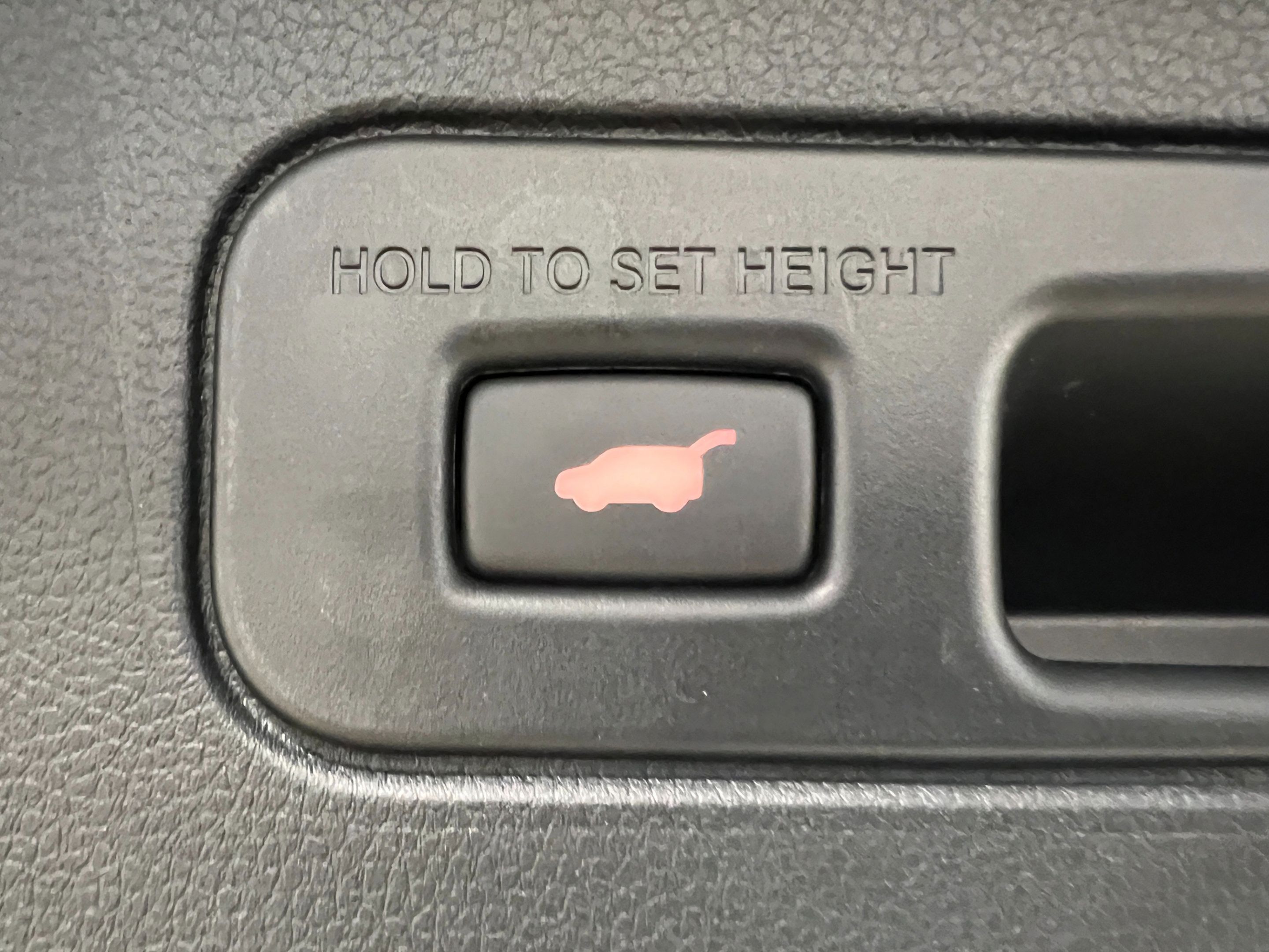Used 2025 Honda Pilot TrailSport image 38