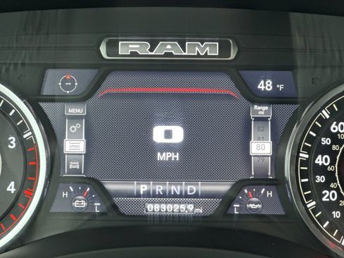 Used 2023 RAM 3500 Laramie AWD/4WD image 26