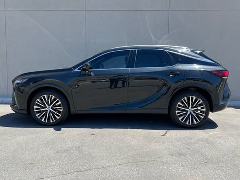 Used 2023 Lexus RX 350 Premium Plus w/ Cold Area Package FWD image 6