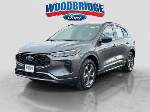 Used 2024 Ford Escape ST-Line image 2