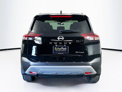 Used 2023 Nissan Rogue SV w/ SV Premium B Package image 7