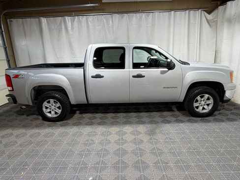 Used 2011 GMC Sierra 1500 SLE w/ Power Tech Package image 8