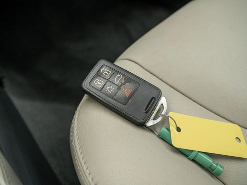 Used 2016 Volvo S60 T5 Premier image 25