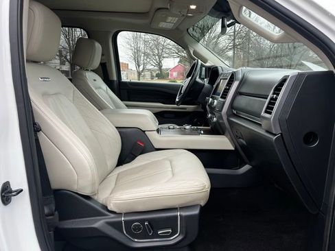 Used 2020 Ford Expedition Platinum AWD/4WD image 24