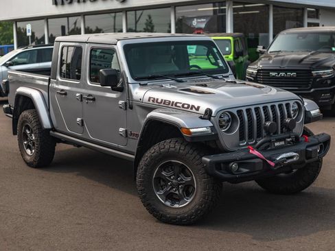 Used 2021 Jeep Gladiator Rubicon AWD/4WD image 2