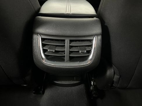Used 2023 Chevrolet Malibu LT FWD image 30