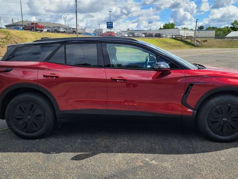 New 2025 Chevrolet Blazer EV LT image 14