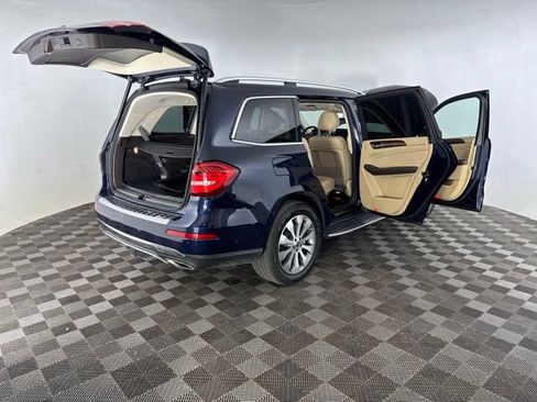Used 2018 Mercedes-Benz GLS 450 4MATIC image 17