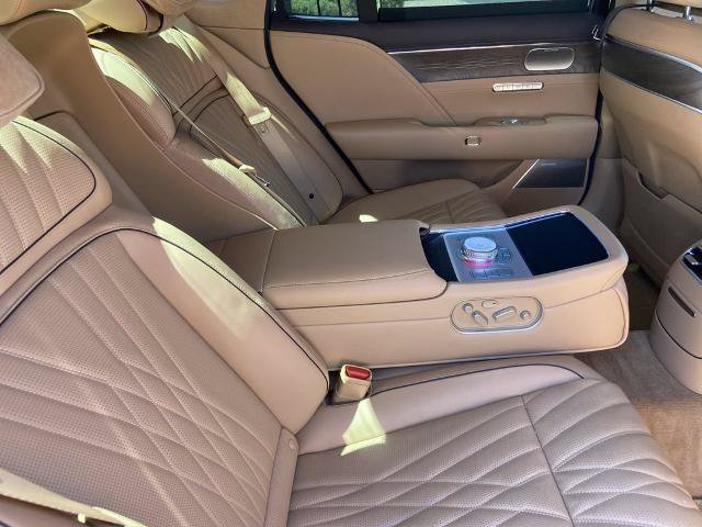 Used 2024 Genesis G90 3.5T AWD/4WD image 23