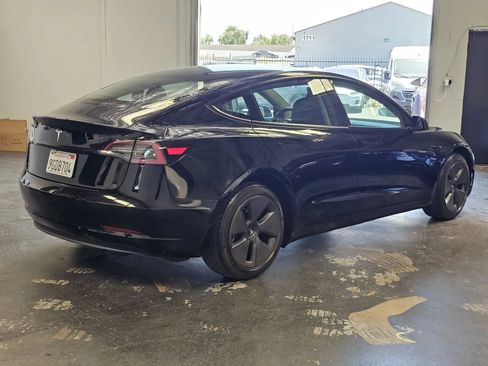 Used 2023 Tesla Model 3 Standard Range RWD image 4