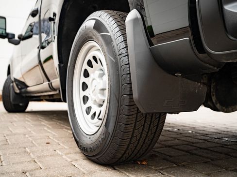 Used 2024 Chevrolet Silverado 1500 W/T w/ WT Value Package image 43