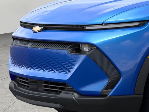 New 2026 Chevrolet Equinox EV LT image 13