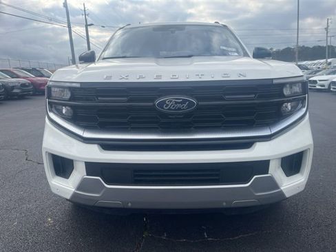 New 2025 Ford Expedition Max Platinum image 2