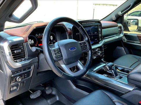 Certified 2021 Ford F150 Lariat w/ Equipment Group 502A High RWD image 18