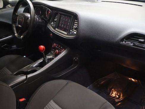 Used 2019 Dodge Challenger R/T Scat Pack image 11