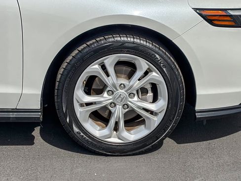 Used 2023 Honda Accord LX image 9