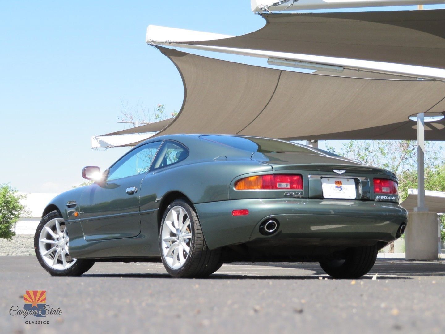 Used 2000 Aston Martin DB7 Vantage RWD image 2