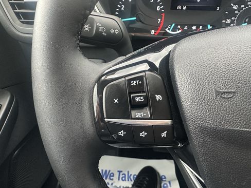 Used 2022 Ford Escape SE w/ Cold Weather Package AWD/4WD image 21
