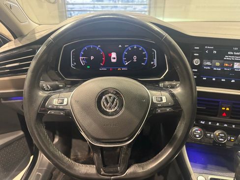Used 2019 Volkswagen Jetta SEL Premium FWD image 11