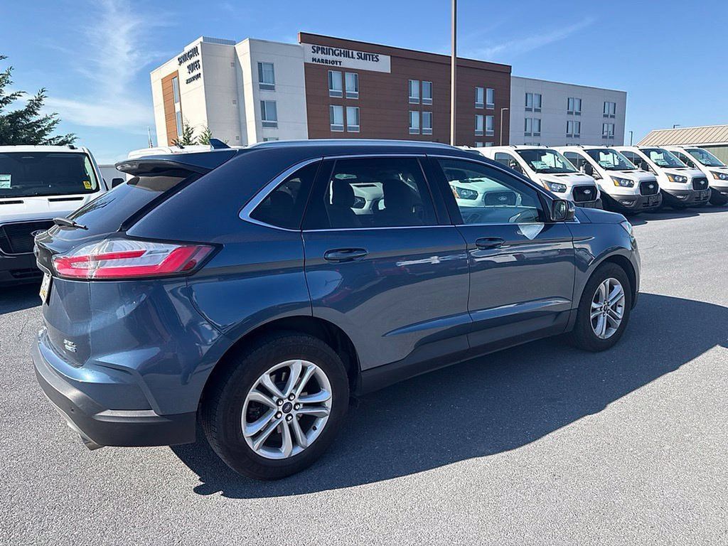 Used 2019 Ford Edge SEL w/ Equipment Group 201A AWD/4WD image 4