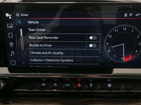 Used 2023 GMC Sierra 1500 Elevation image 27