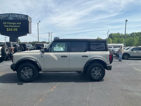 New 2026 Ford Bronco Big Bend AWD/4WD image 8