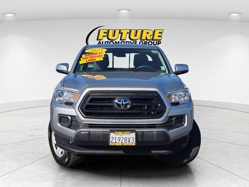 Certified 2023 Toyota Tacoma SR AWD/4WD image 2