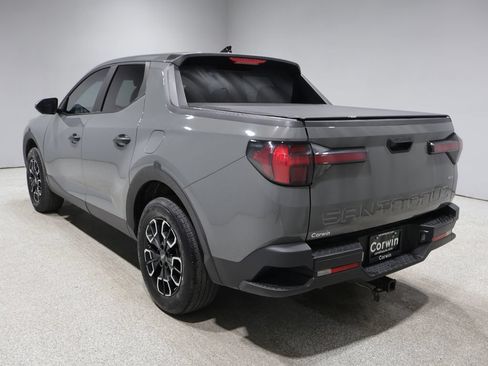 Used 2023 Hyundai Santa Cruz SEL w/ Cargo Package AWD/4WD image 5