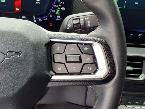Used 2025 Ford Mustang Coupe RWD image 24