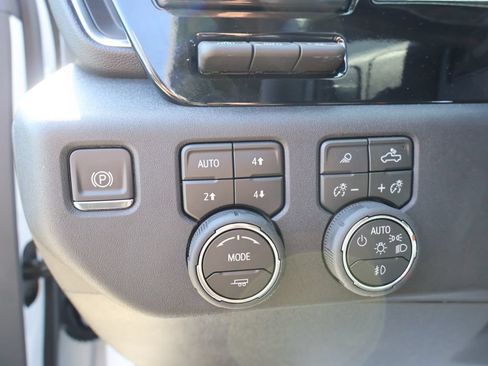 New 2026 Chevrolet Silverado 2500 LTZ w/ LTZ Plus Package AWD/4WD image 13