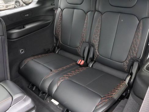 New 2026 Jeep Grand Cherokee L Summit w/ Obsidian Package AWD/4WD image 16
