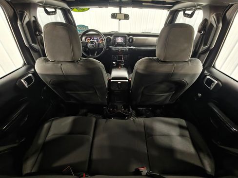 Used 2020 Jeep Wrangler Unlimited Sport image 25