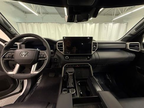Certified 2026 Toyota Sequoia Platinum w/ Tow Technology Package AWD/4WD image 18