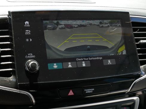 Certified 2021 Honda Pilot Touring image 30