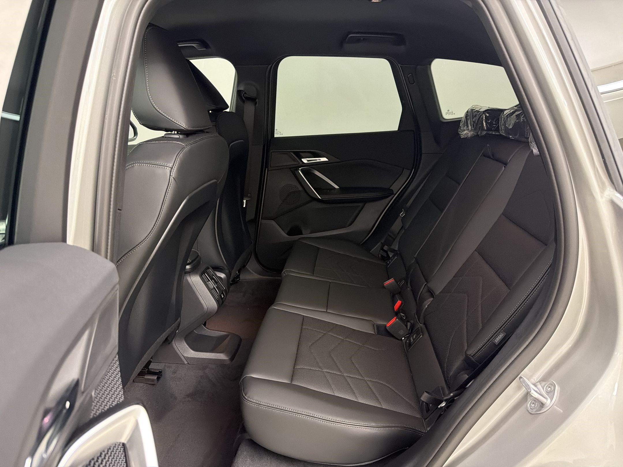 New 2026 BMW X1 xDrive28i AWD/4WD image 24